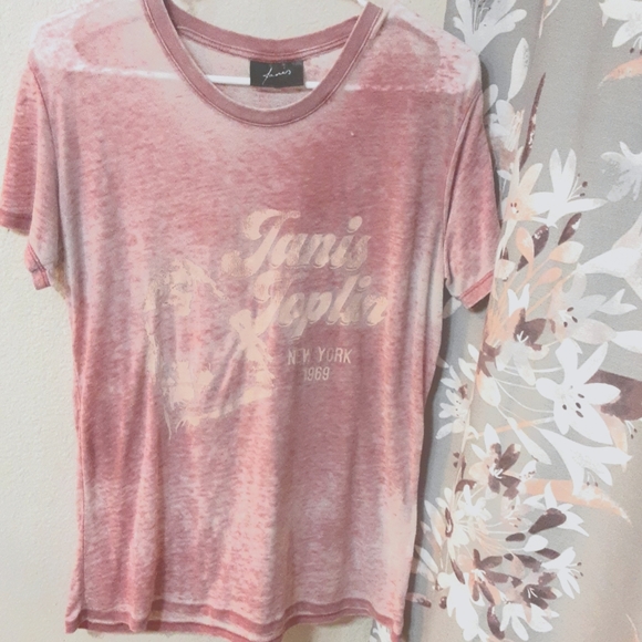 WOMAN'S GRAPHIC TEE - Picture 2 of 2